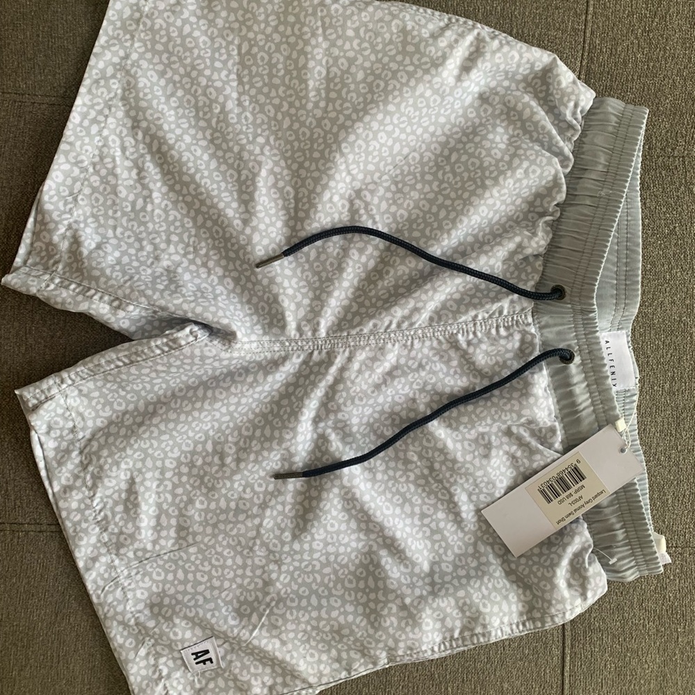 Mens swimsuit never worn